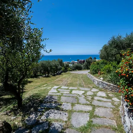 257b - Maiso - Vista Mare, Giardino E Piscina Privata A 2 Minuti Di Auto Dalle Spiagge E Mare - Parcheggio Privato Incluso Apartment