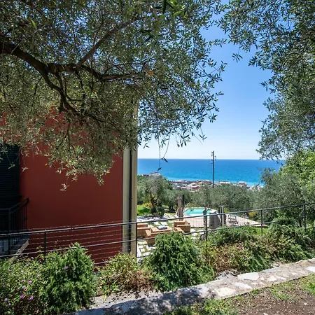 257b - Maiso - Vista Mare, Giardino E Piscina Privata A 2 Minuti Di Auto Dalle Spiagge E Mare - Parcheggio Privato Incluso * Лаванья