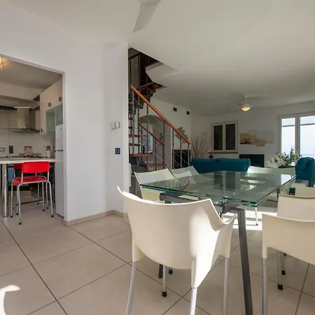 257b - Maiso - Vista Mare, Giardino E Piscina Privata A 2 Minuti Di Auto Dalle Spiagge E Mare - Parcheggio Privato Incluso * Лаванья
