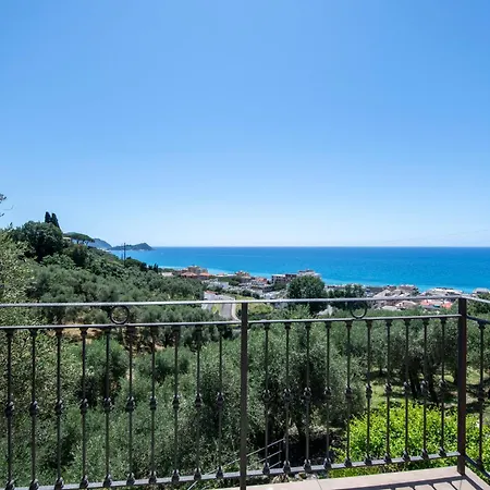 257b - Maiso - Vista Mare, Giardino E Piscina Privata A 2 Minuti Di Auto Dalle Spiagge E Mare - Parcheggio Privato Incluso *