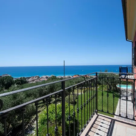257b - Maiso - Vista Mare, Giardino E Piscina Privata A 2 Minuti Di Auto Dalle Spiagge E Mare - Parcheggio Privato Incluso *