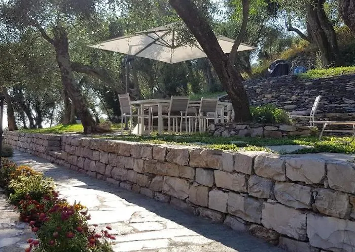 257b - Maiso - Vista Mare, Giardino E Piscina Privata A 2 Minuti Di Auto Dalle Spiagge E Mare - Parcheggio Privato Incluso