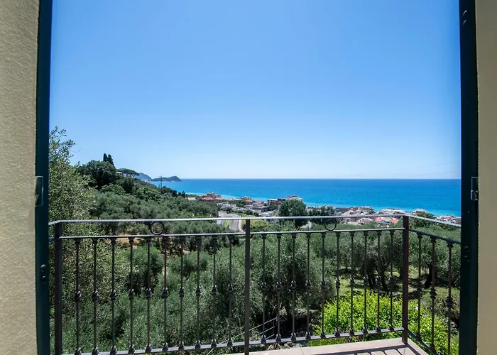 257b - Maiso - Vista Mare, Giardino E Piscina Privata A 2 Minuti Di Auto Dalle Spiagge E Mare - Parcheggio Privato Incluso *